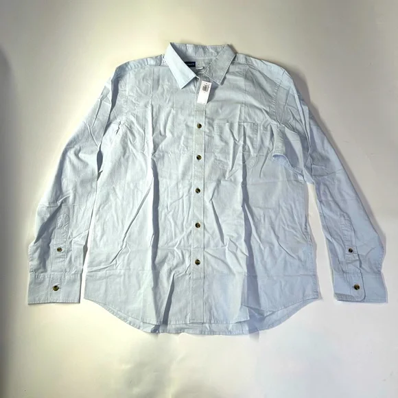 Old Navy Men Classic Fit Everyday Button Down Shirt - Picture 1 of 13